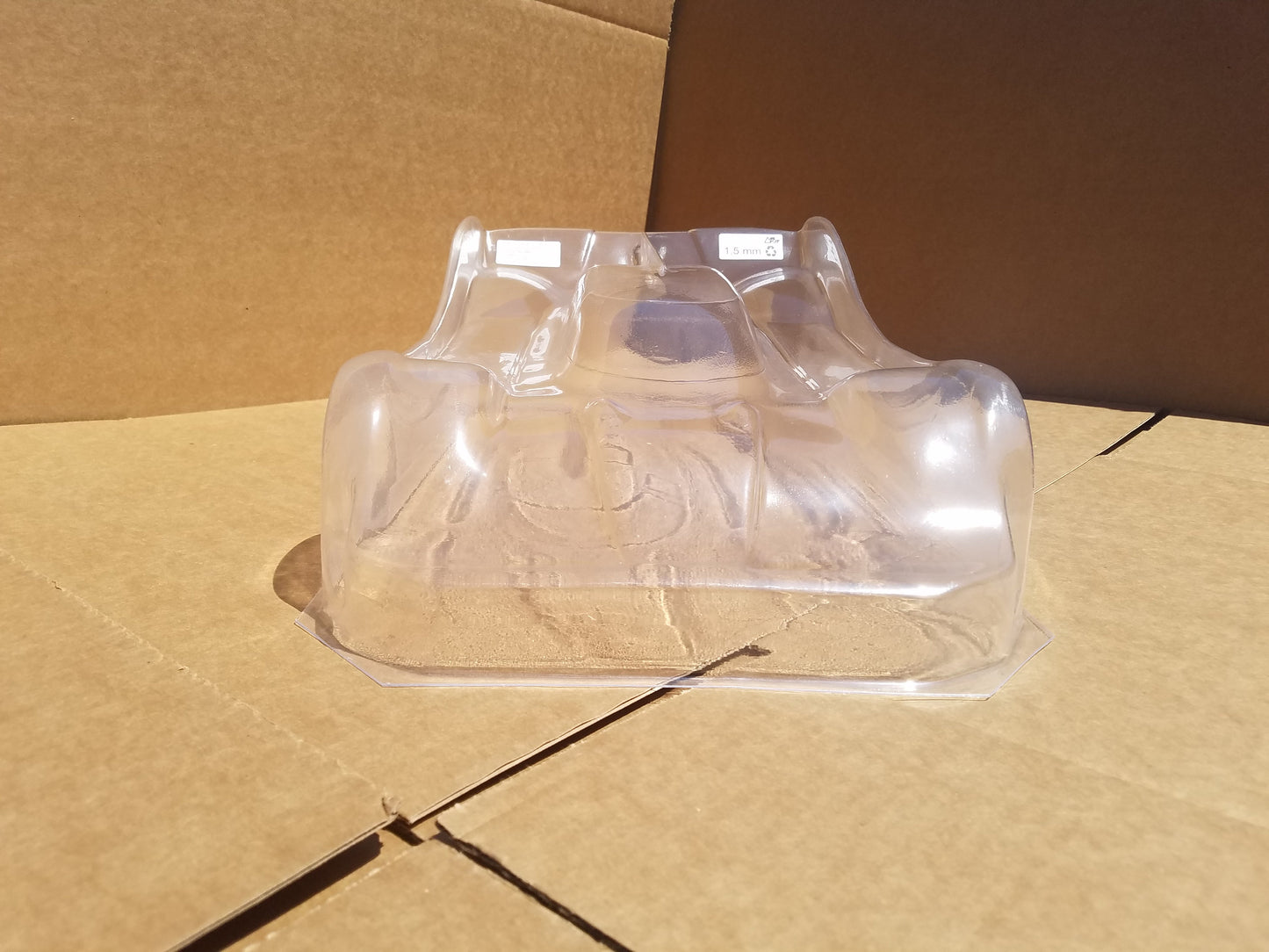 Delta Plastik 7505 - Dome GT2 1/8 Scale GT2 360mm RC car body