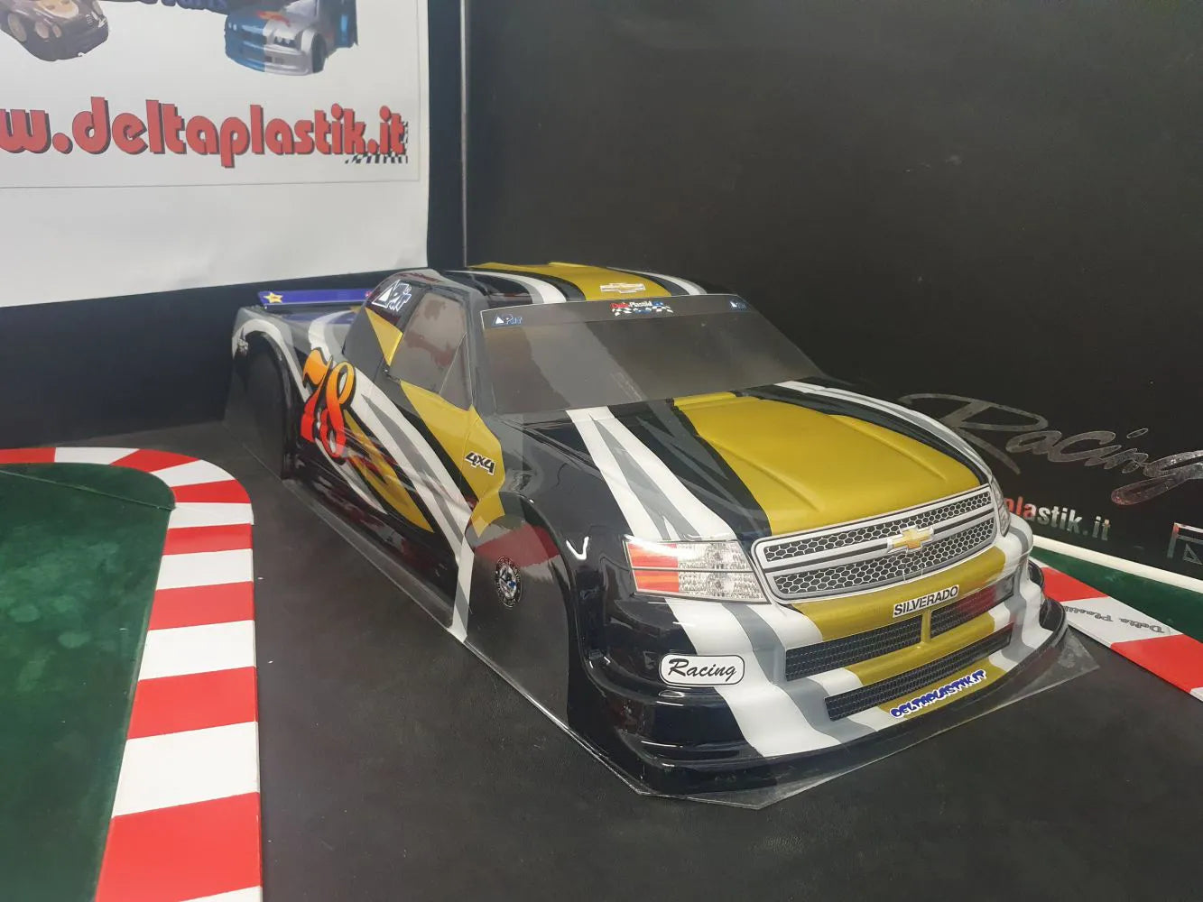 THUNDER TRUCK #2 1/7 SCALE GT CLEAR RC CAR BODY - 8514