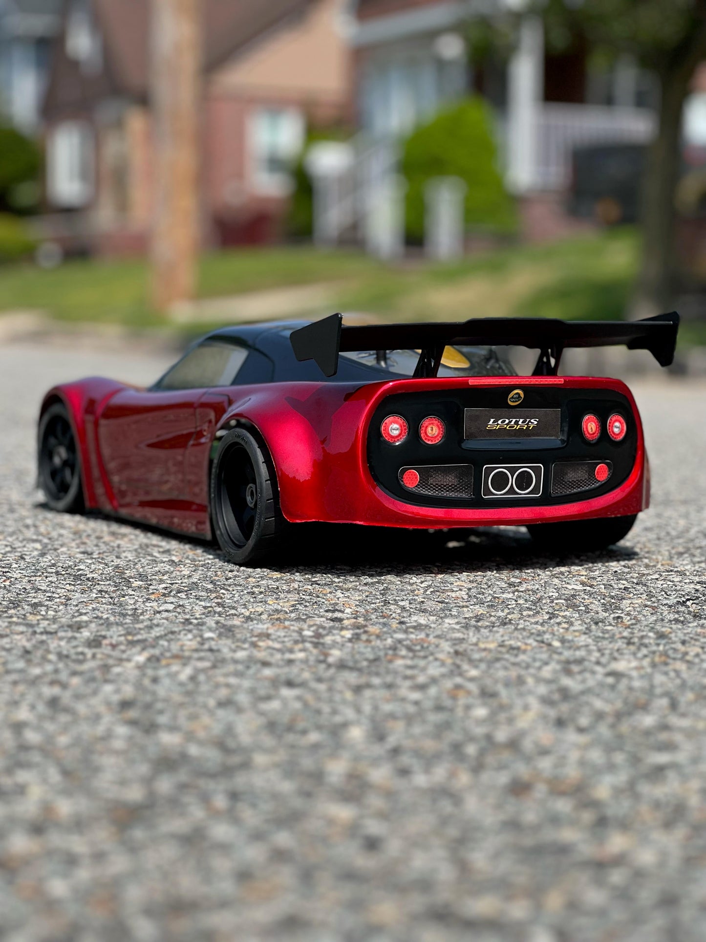 LOTUS ELISE 1/7 SCALE CLEAR RC CAR BODY - 8509