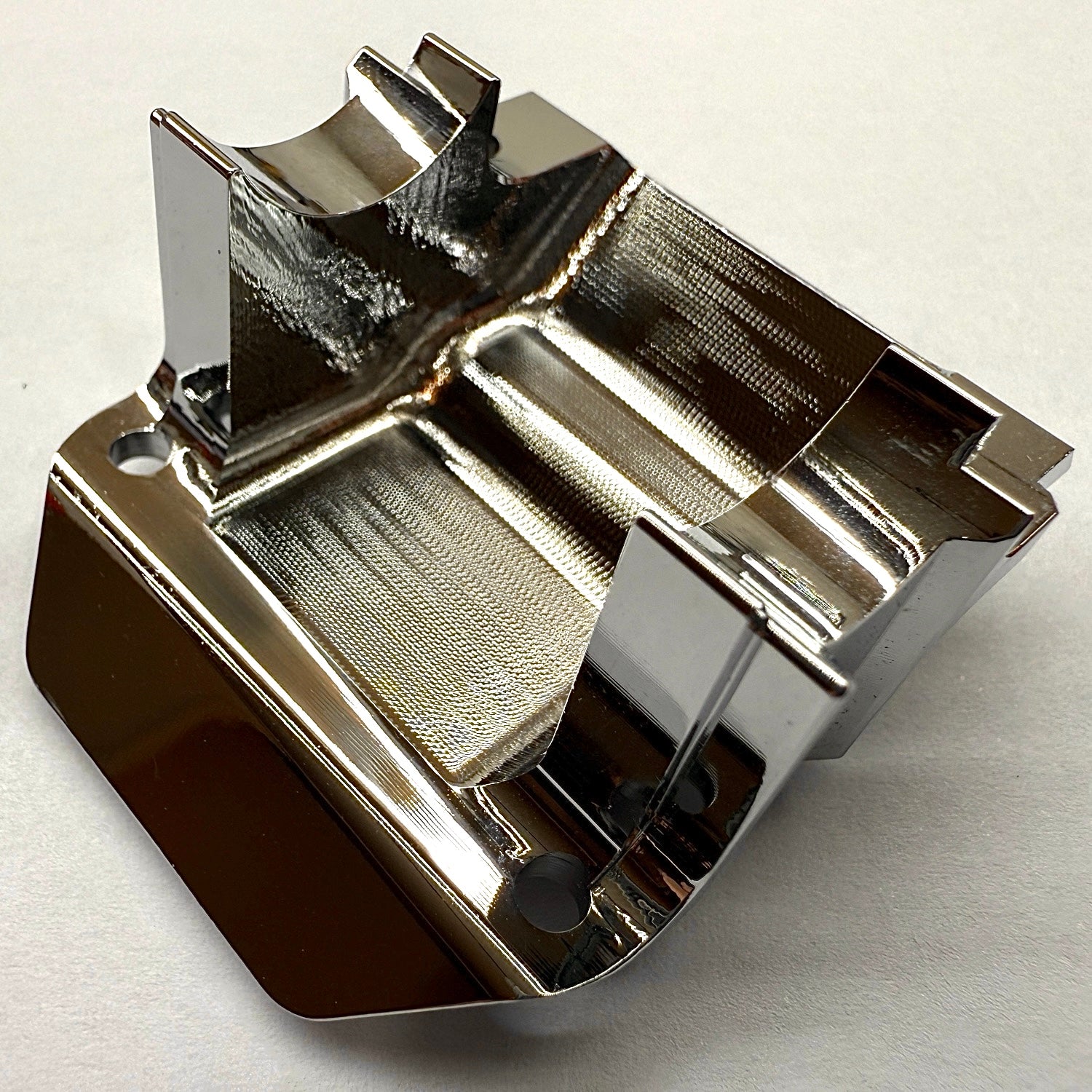 Cover bottom of Perfect Pass 7075 Aluminum Bulkhead – Chrome Finish for ARRMA Limitless / Felony